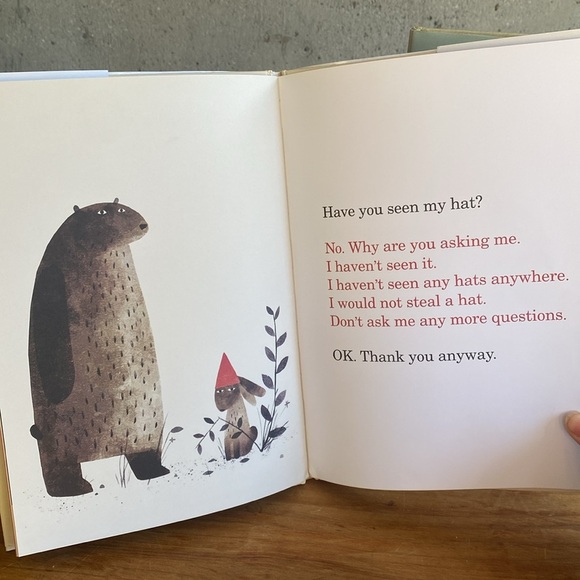2 x Hardcover Jon Klassen Books - Picture 5 of 6